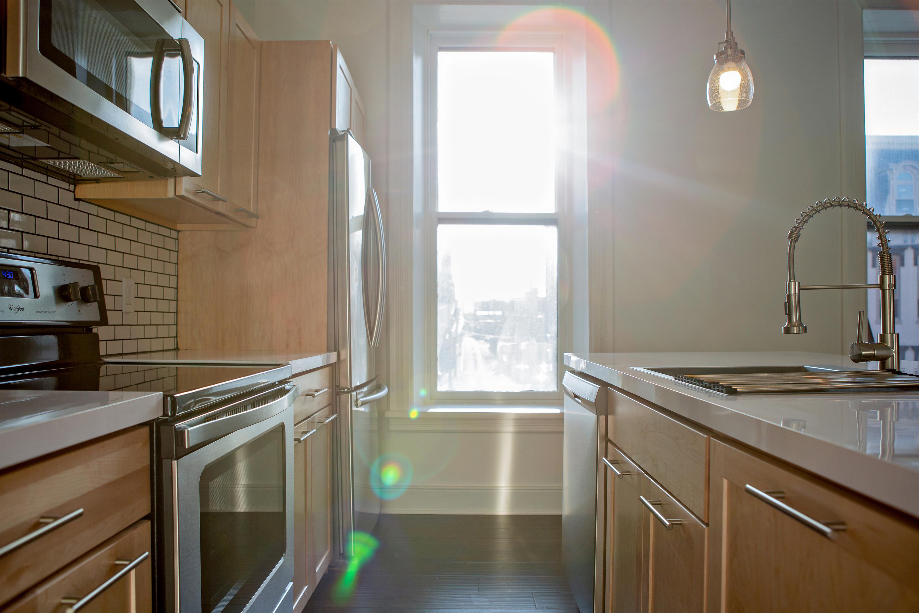 923 N 3rd St - 2