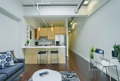 922 N 3rd St - 403